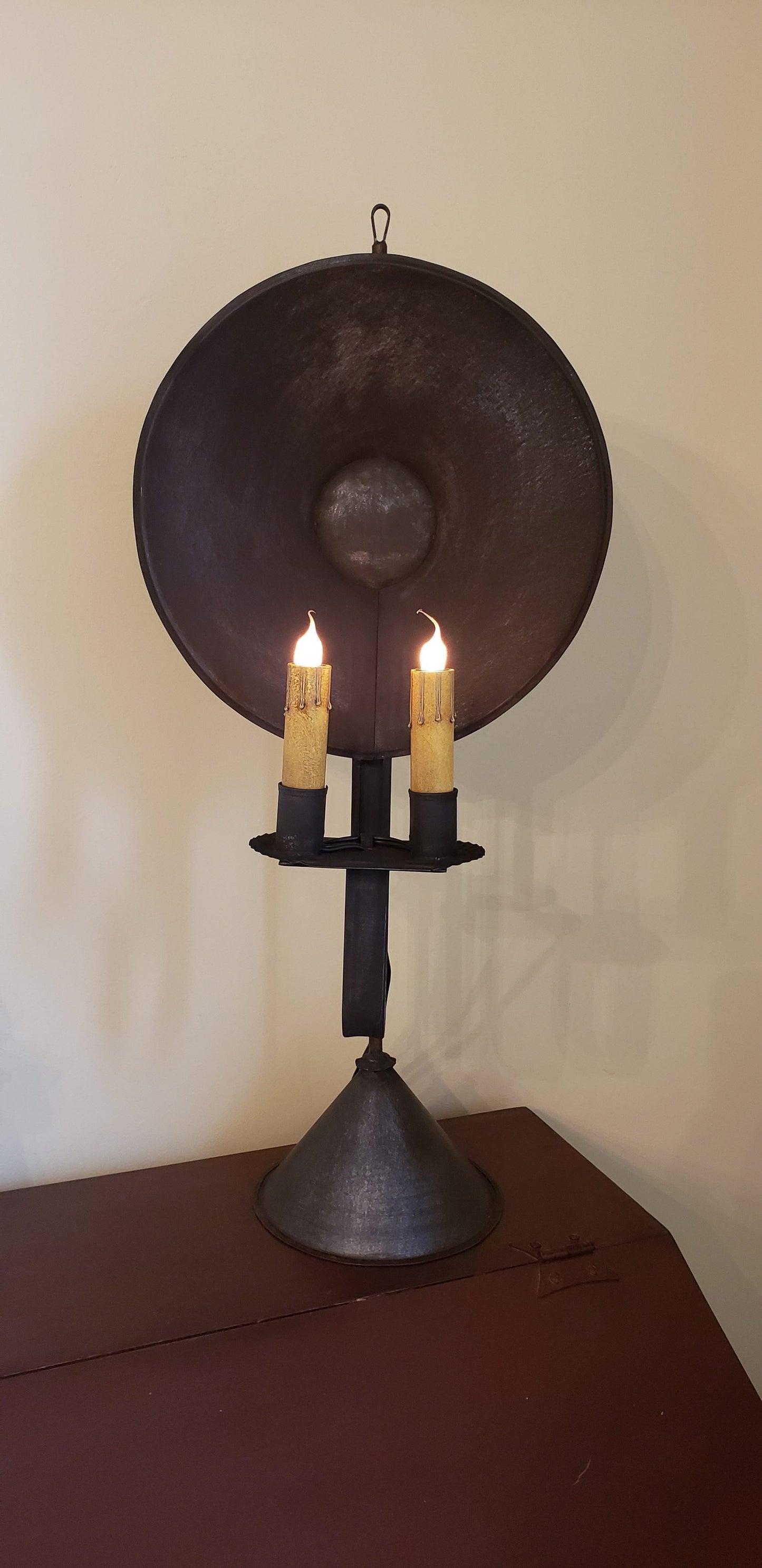 Cyrus Double Tin Table Light