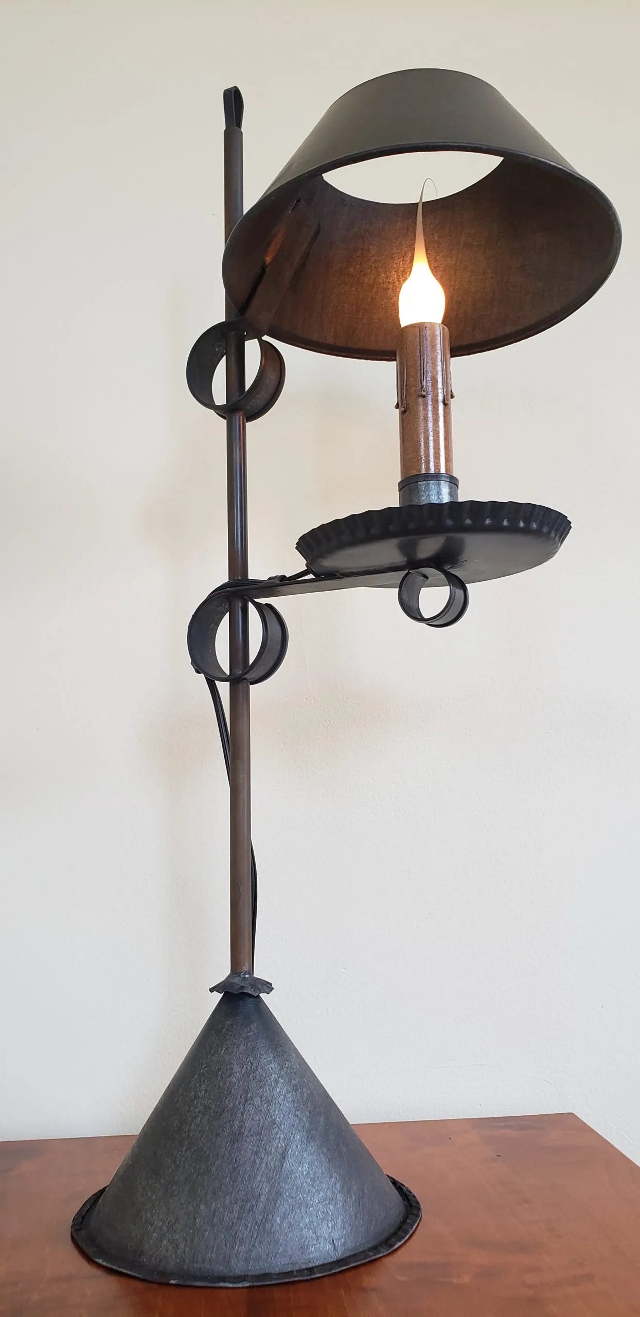 Meriden Tin Light