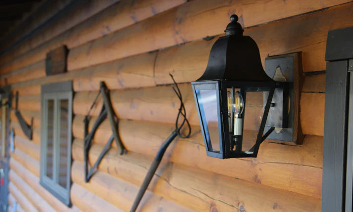 Imperial Wall Light - Medium