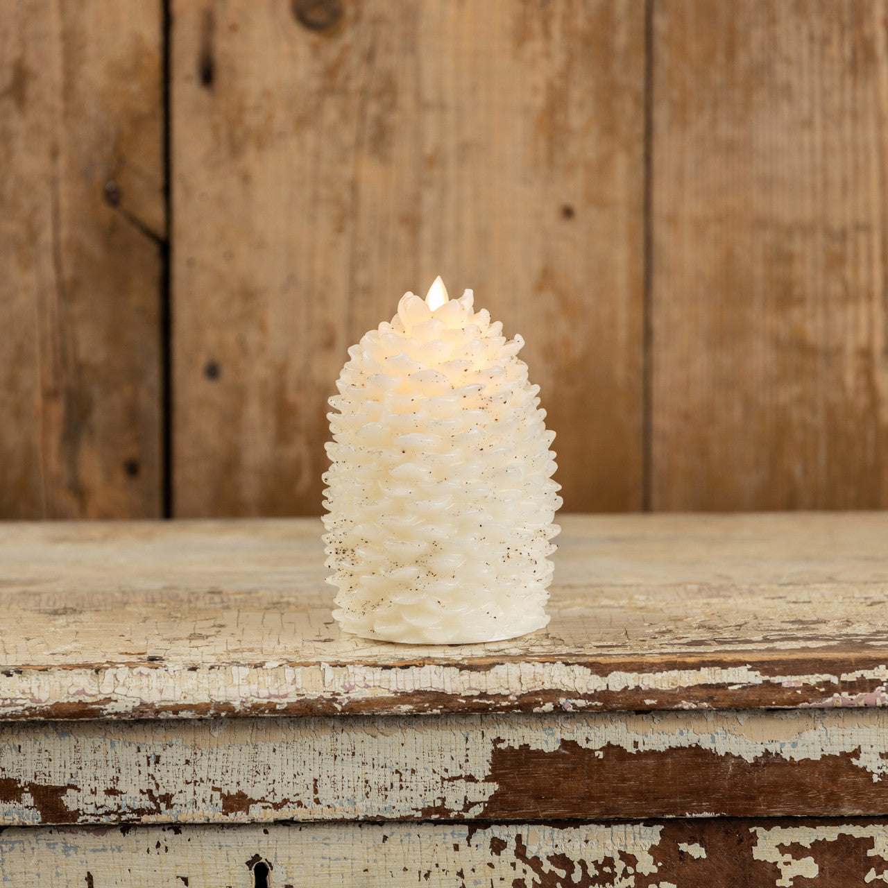 6" Moving Flame Cream Pinecone Candle