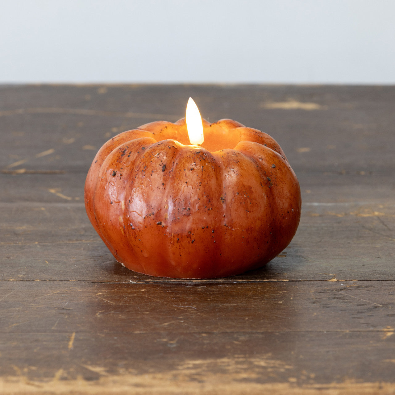 3.5" ORANGE 3D FLAME SHORT PUMPKIN CANDLE