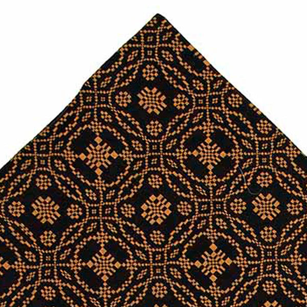 Lover's Knot Jacquard Table Runner