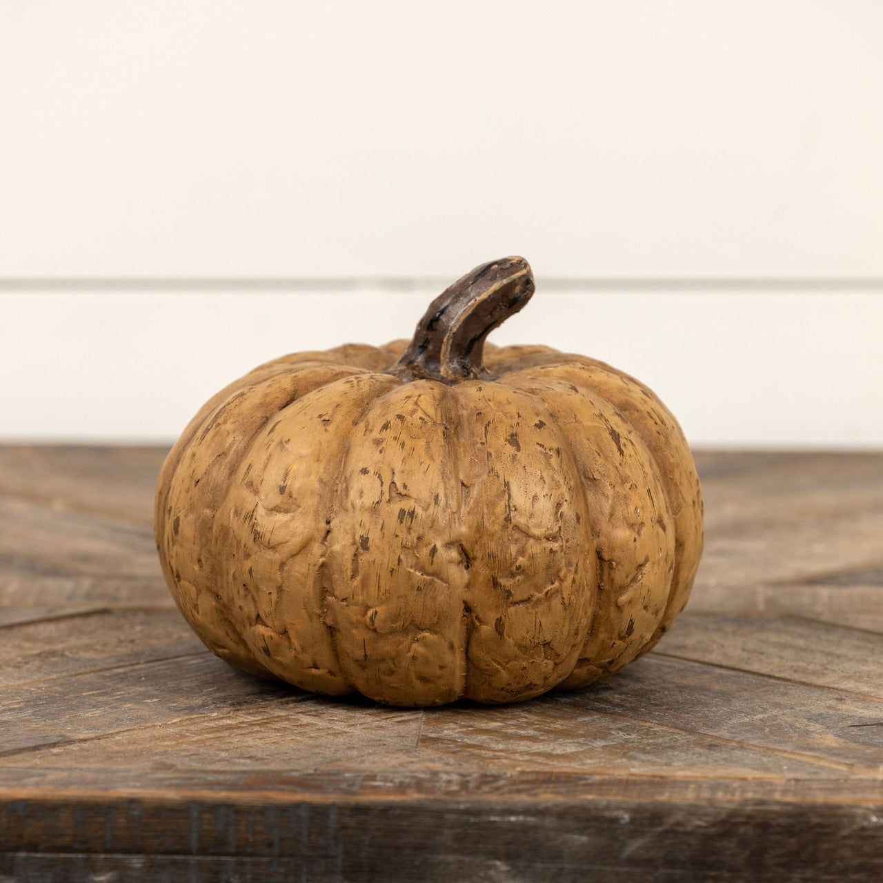 Beige Short Pumpkin