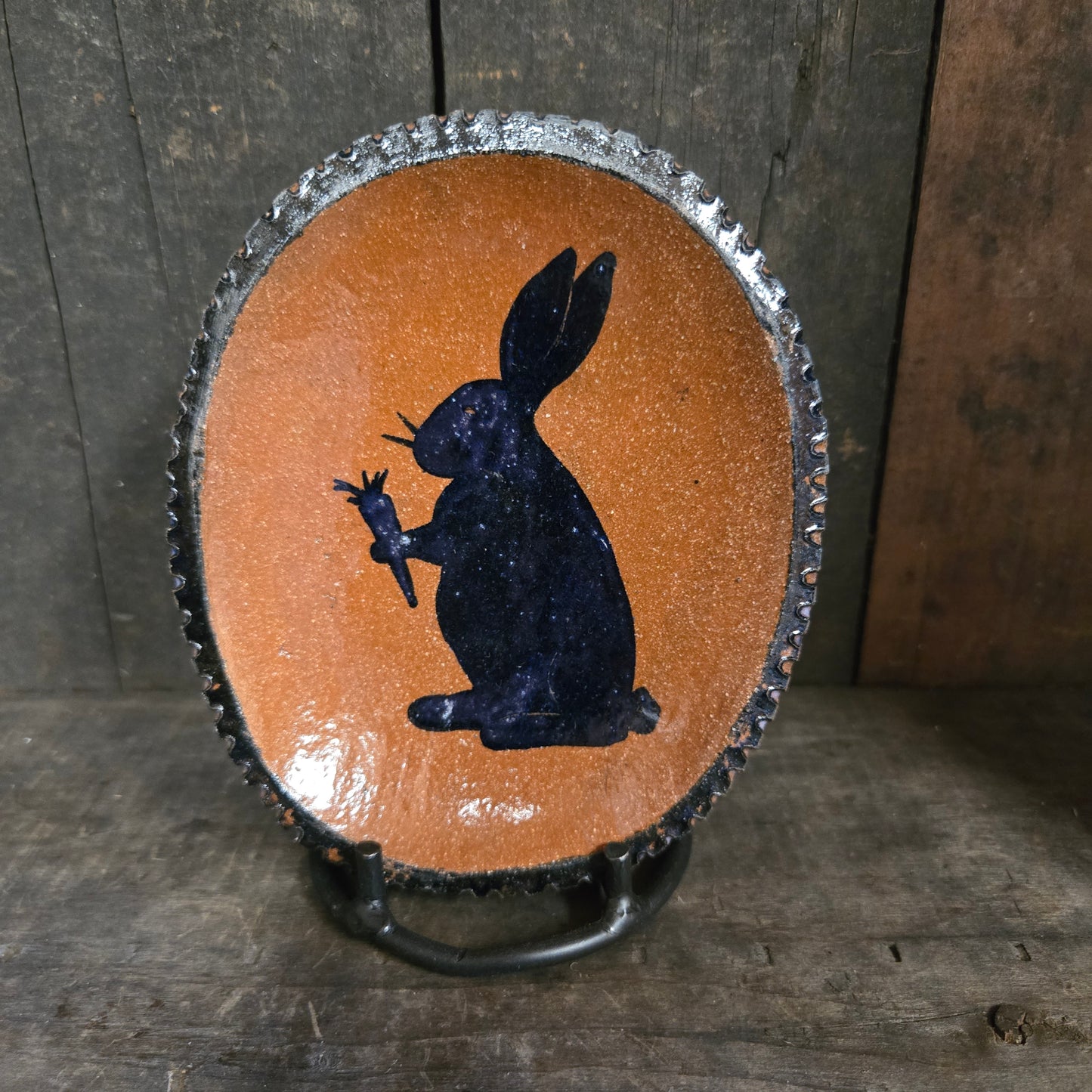 Stoneware plate with bunny silhouette