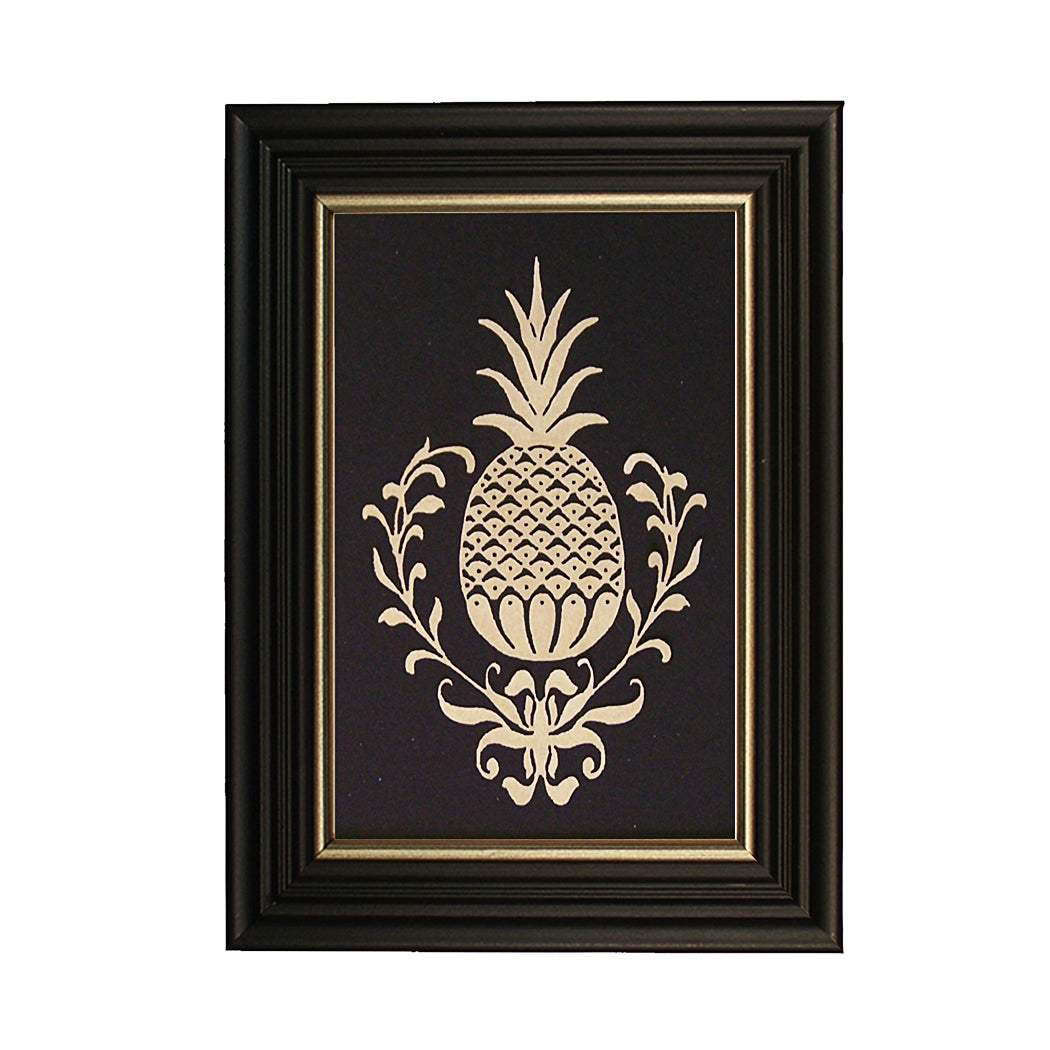 Pineapple scherenschnitte in black frame