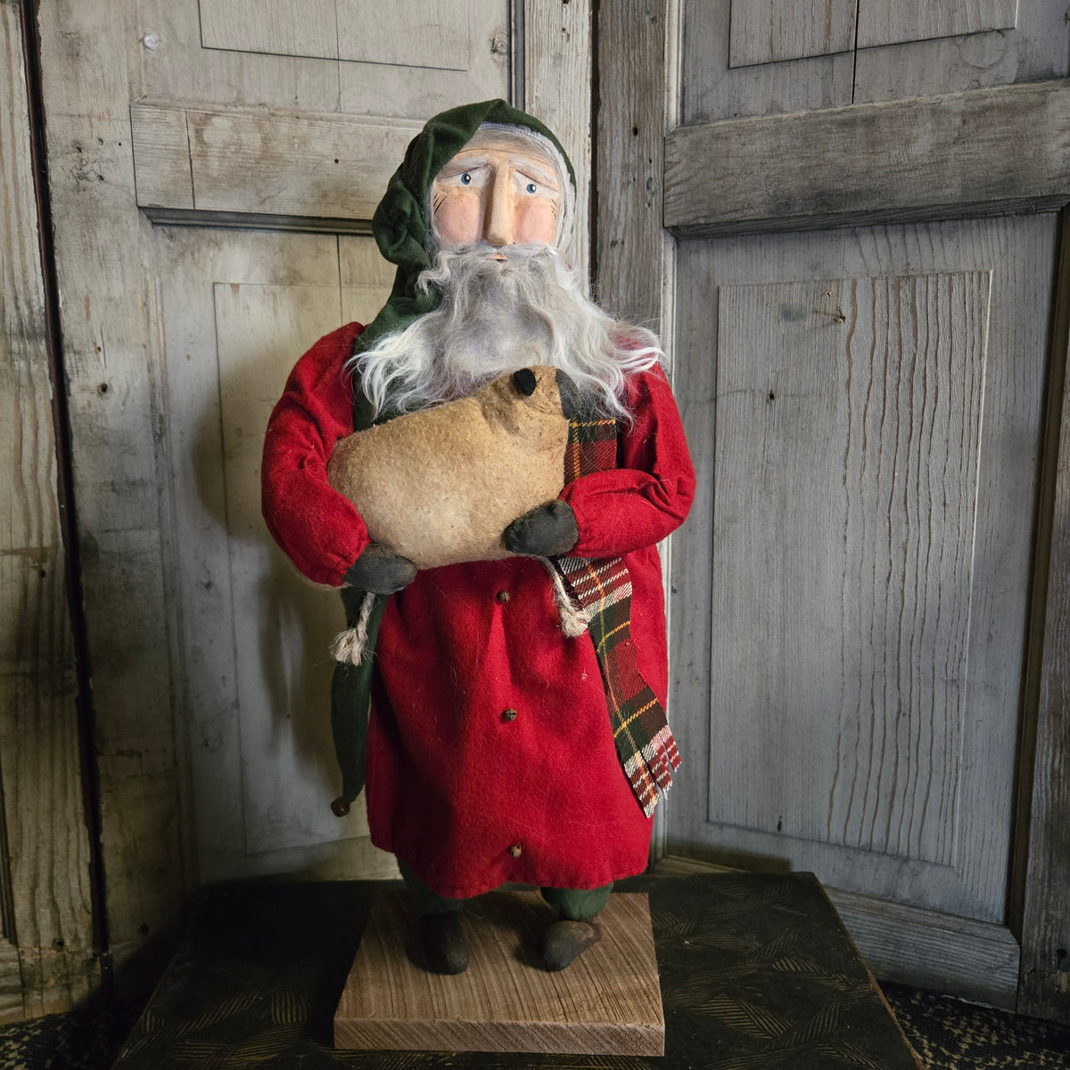 Primitive Santa Holding Sheep with Green Pants