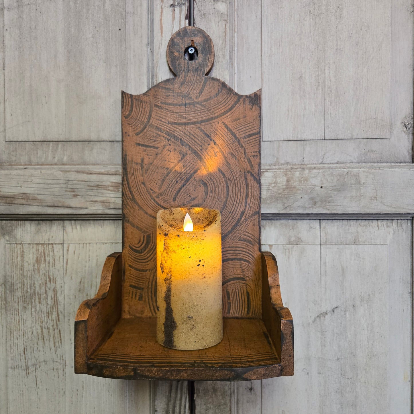 Pumpkin Comb Painted Wooden Sconce