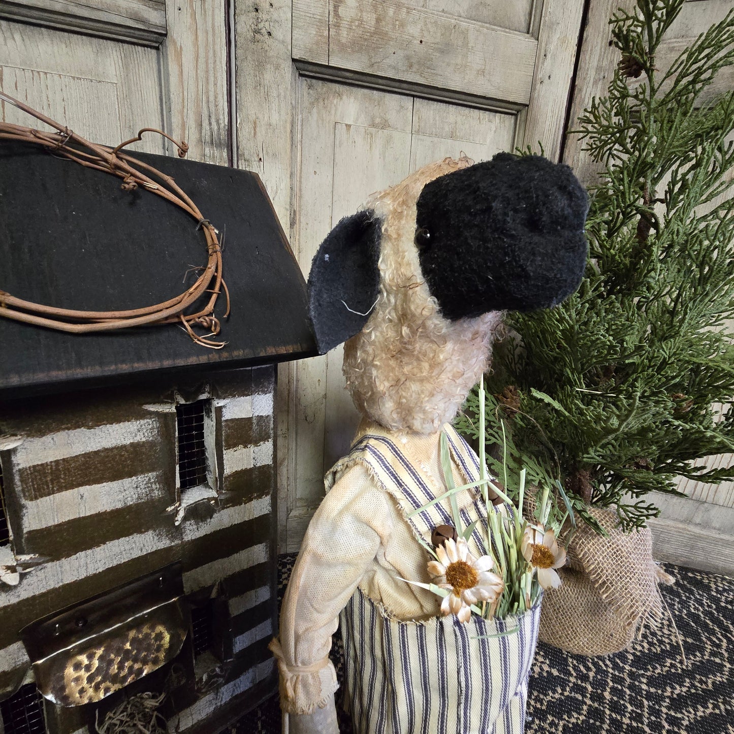 Primitive Dorothy Sheep