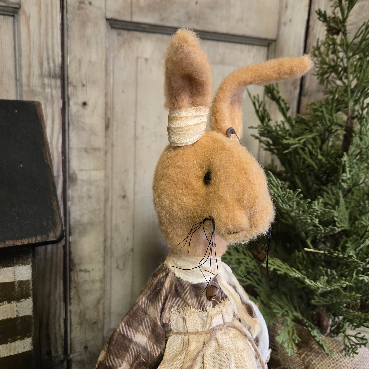 Primitive Muriel Bunny