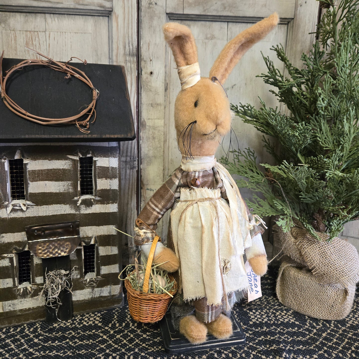 Primitive Sarah Jane Bunny