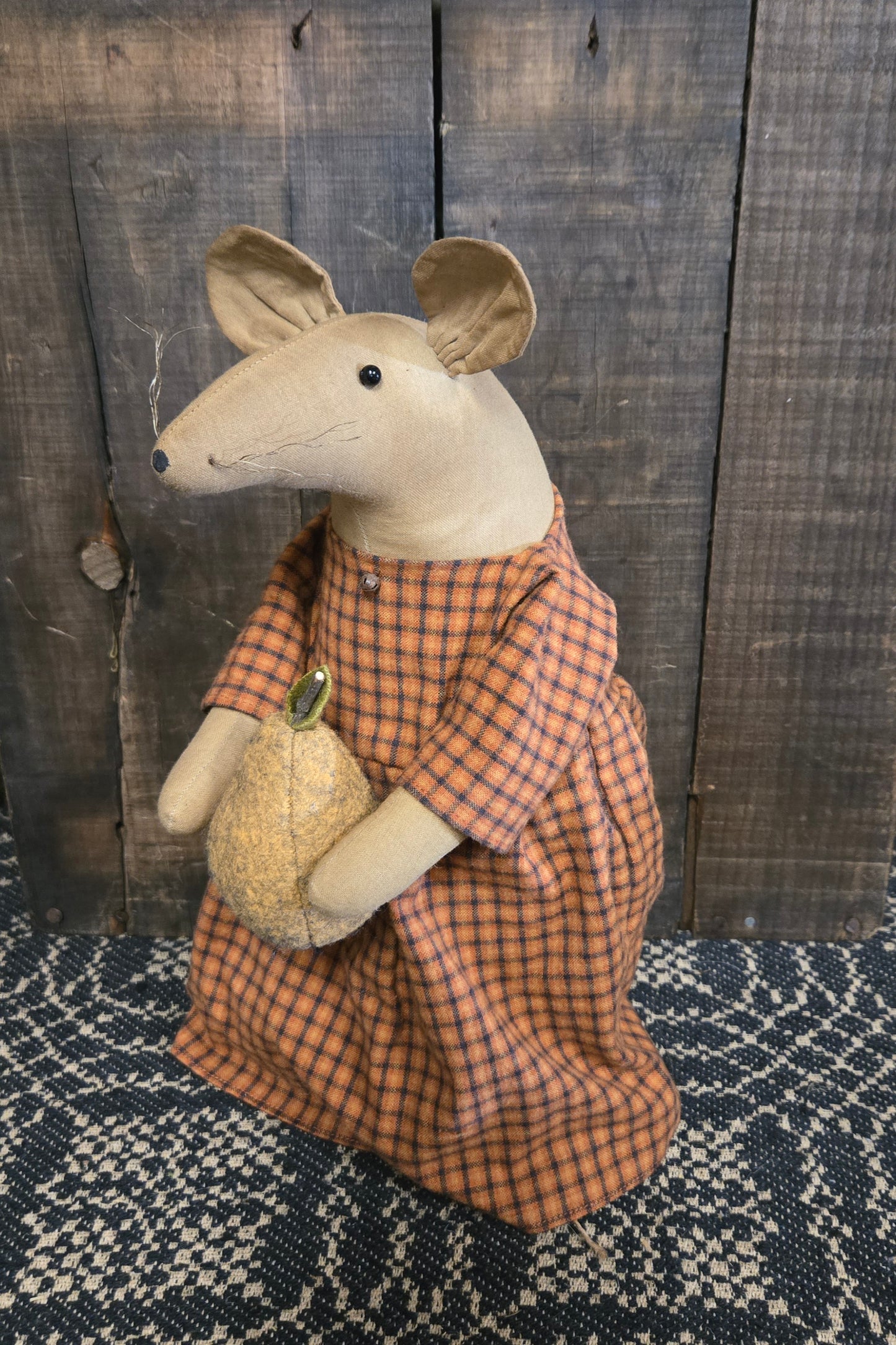 Primitive Mouse with Pear with Orange Plaid Dress