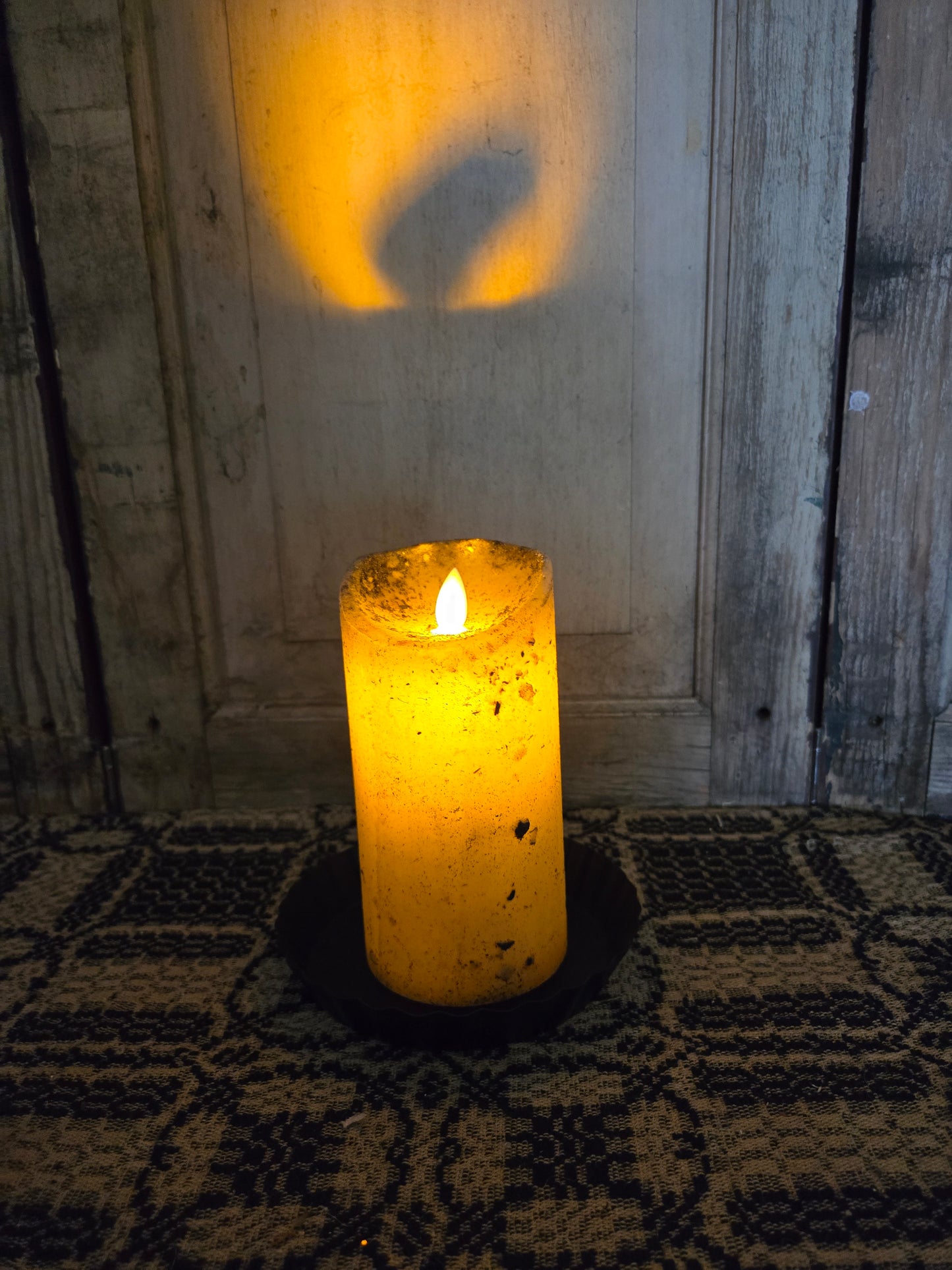 Moving Flame Pillar Candle Cream 3×6