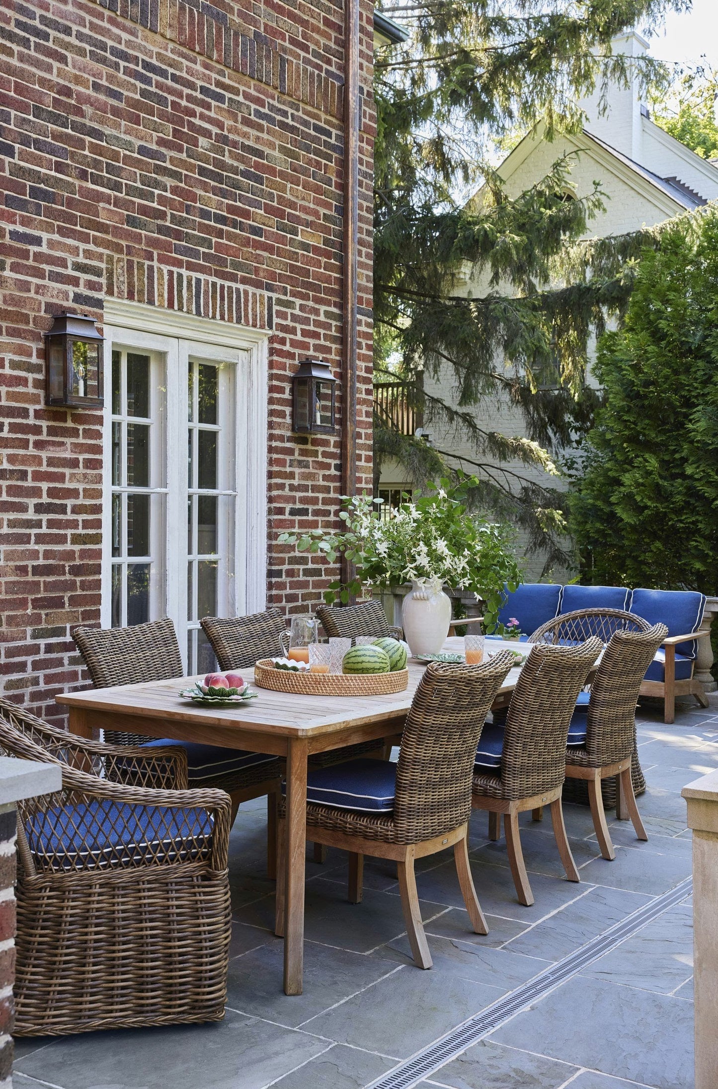 Large Concord Wall Light with 3 Lights - Antique Brass