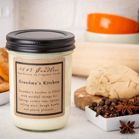 GRANDMA'S KITCHEN-14OZ JAR CANDLE