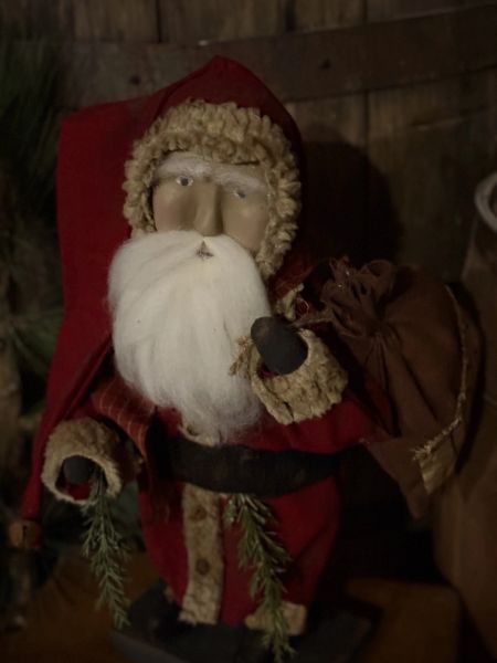 Primitive Santa Nugget
