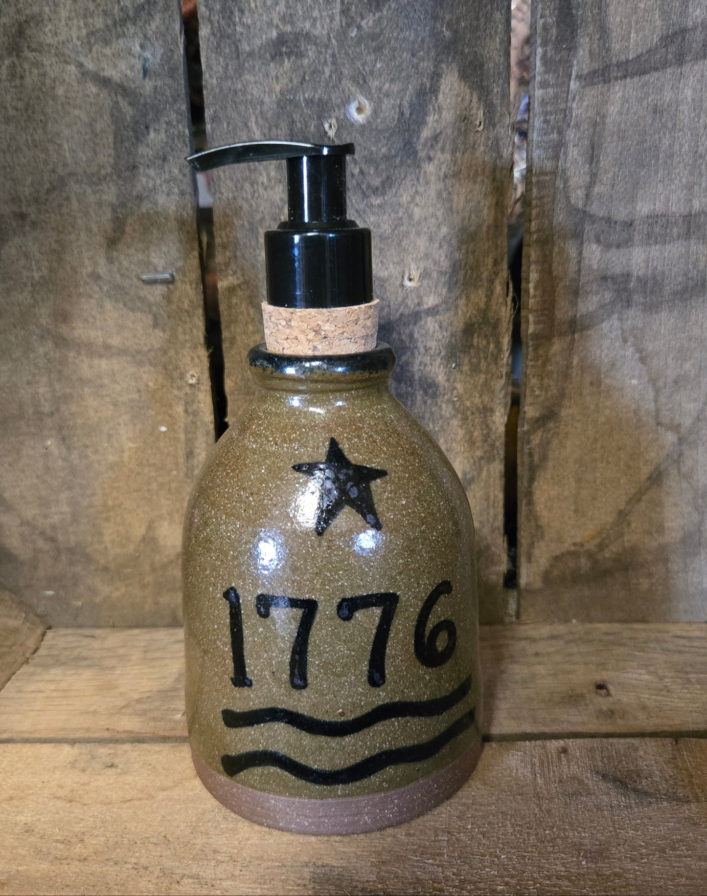 1776 Stoneware Soap Dispenser