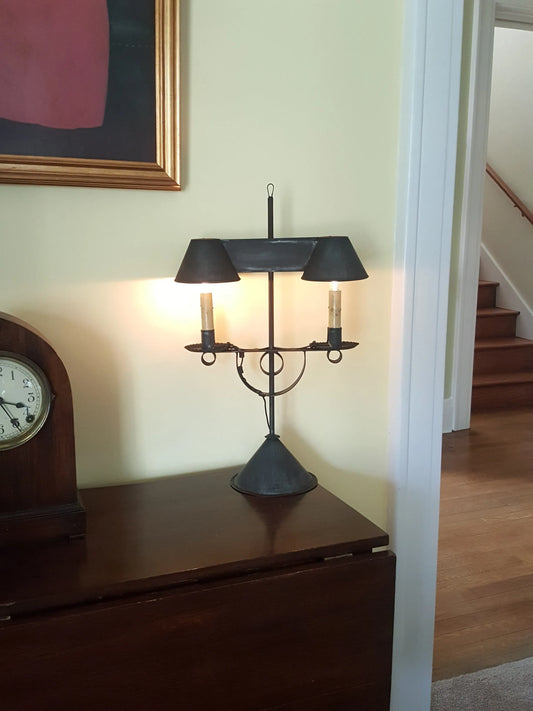 Adams Tin Table Light