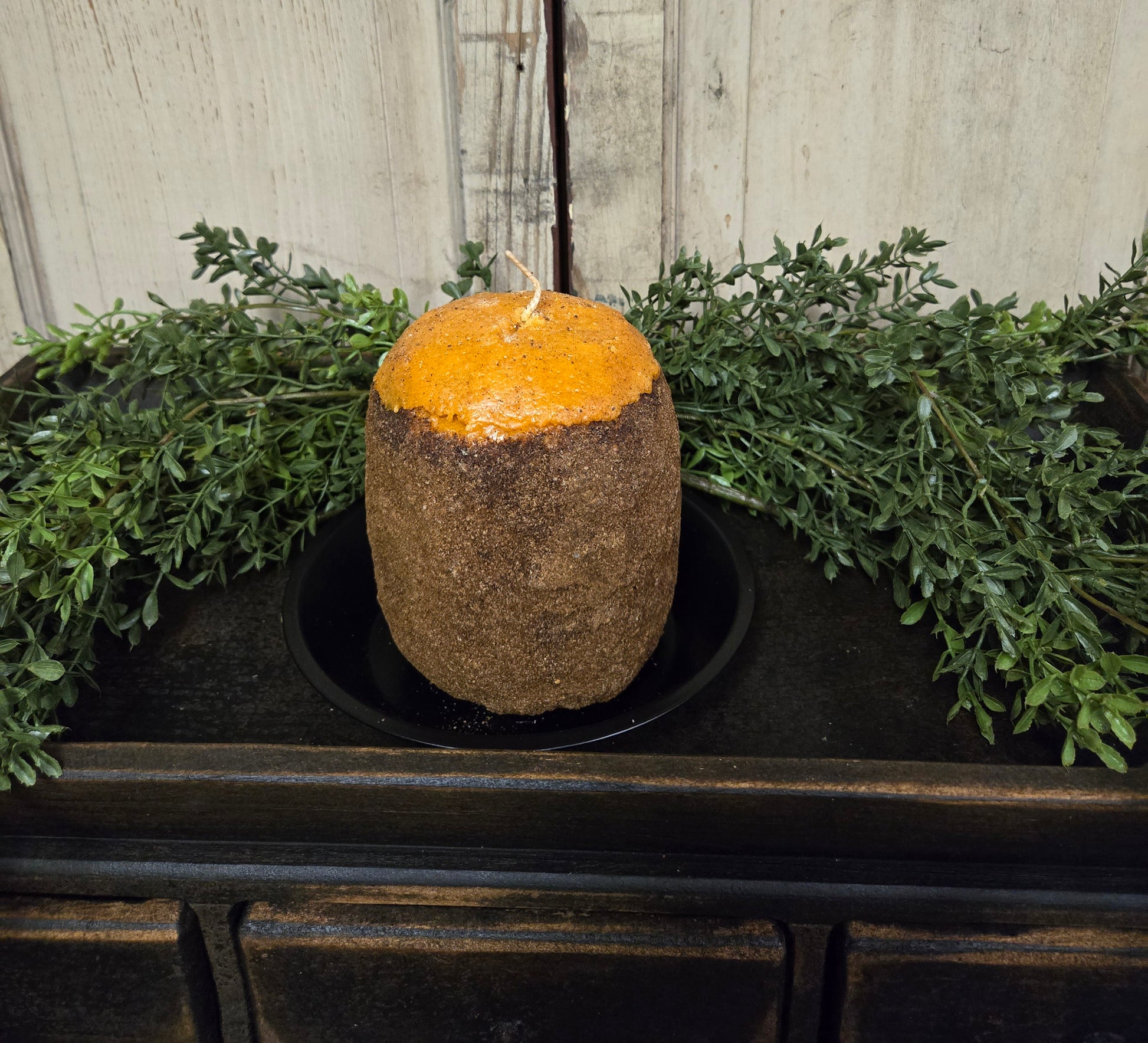 Americana Vintage Gingerbread Hearth Candle