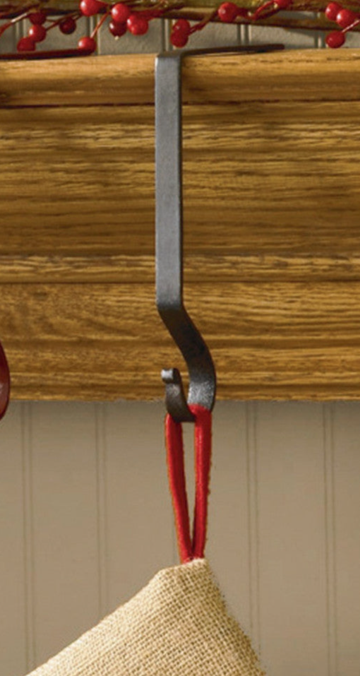 PLAIN STOCKING HANGER - IRON FINISH