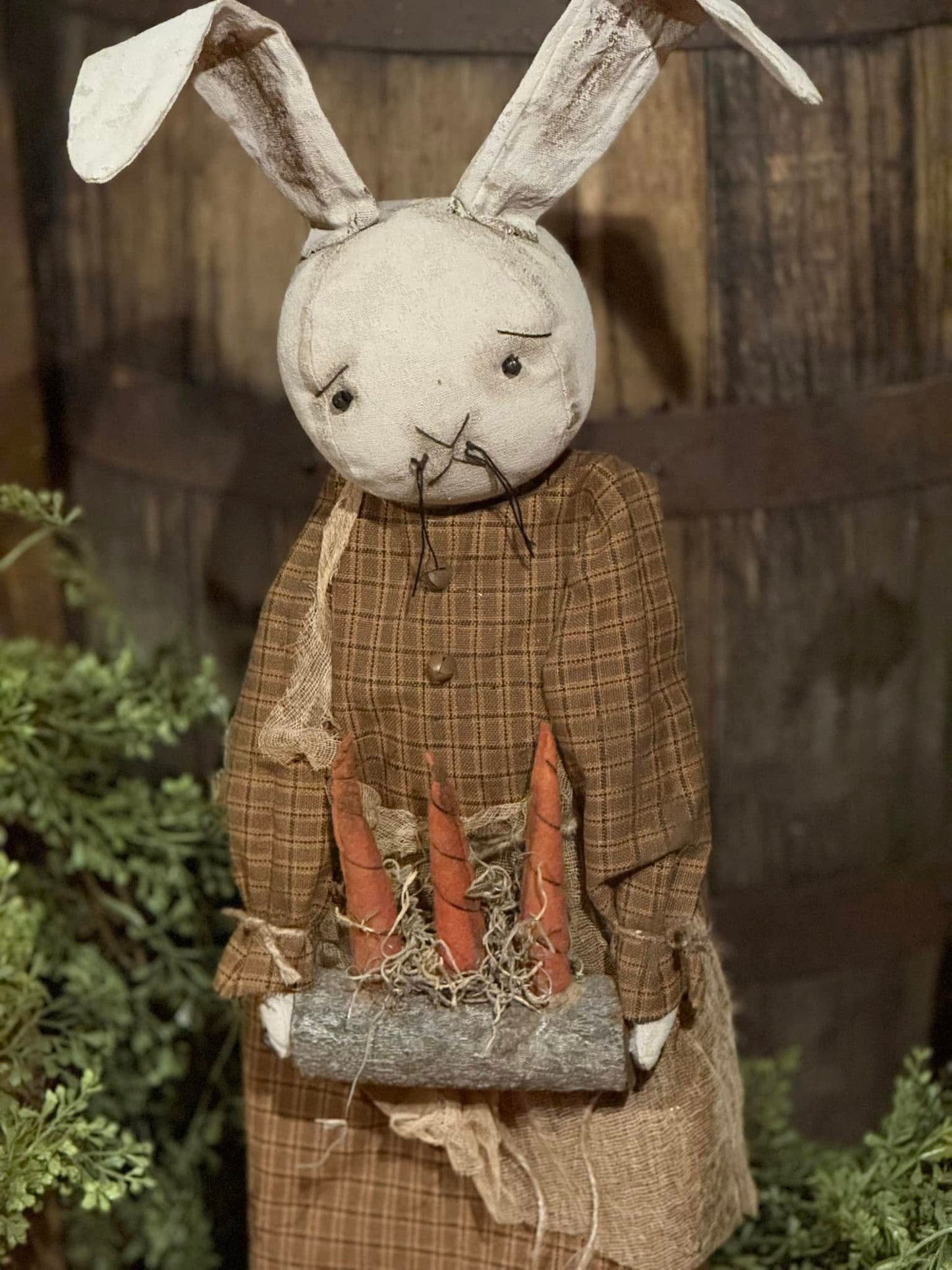Primitive Lilly Bunny