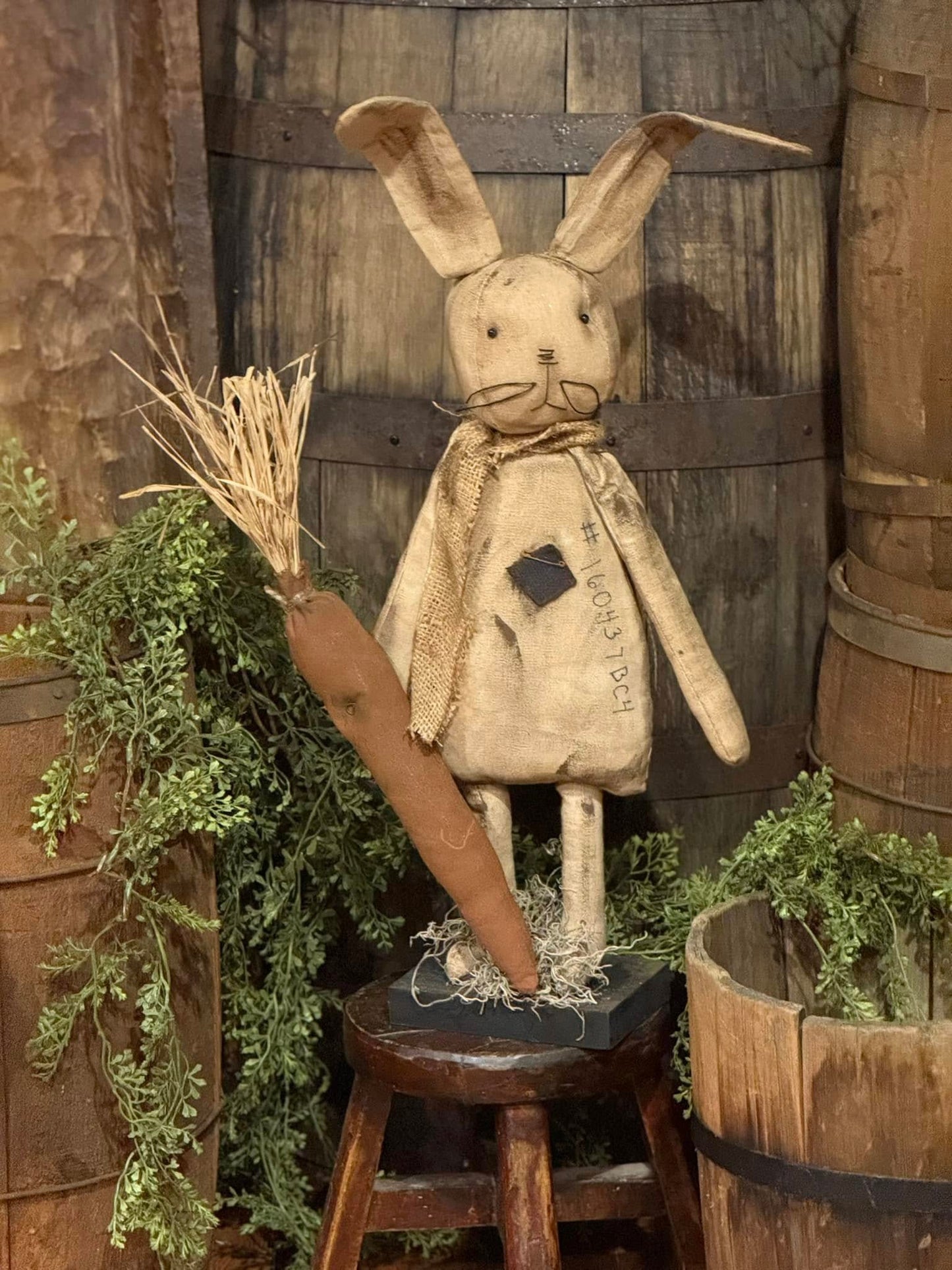 Primitive Hop Bunny Holding Carrot