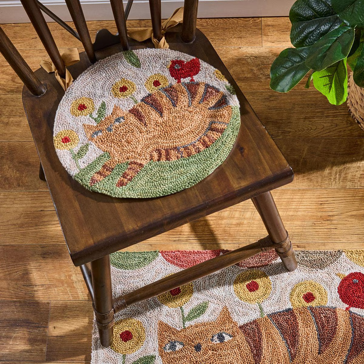 Cheshire Hooked Chair Pad