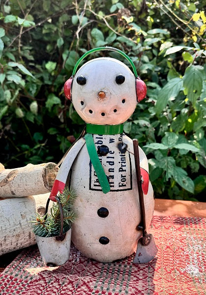BUDDY SNOWMAN WITH EAR MUFFS