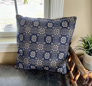 GETTYSBURG NAVY/TAN PILLOW