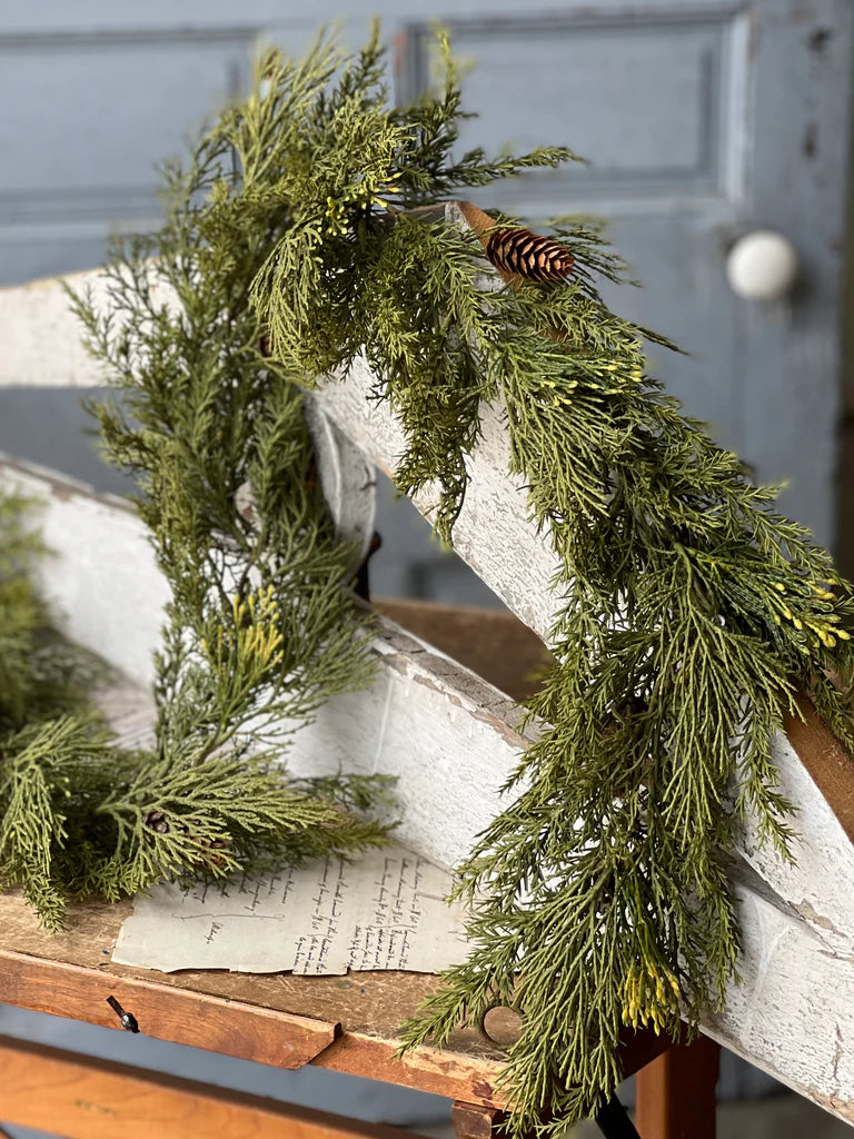 Alpine Cedar Garland | 6'