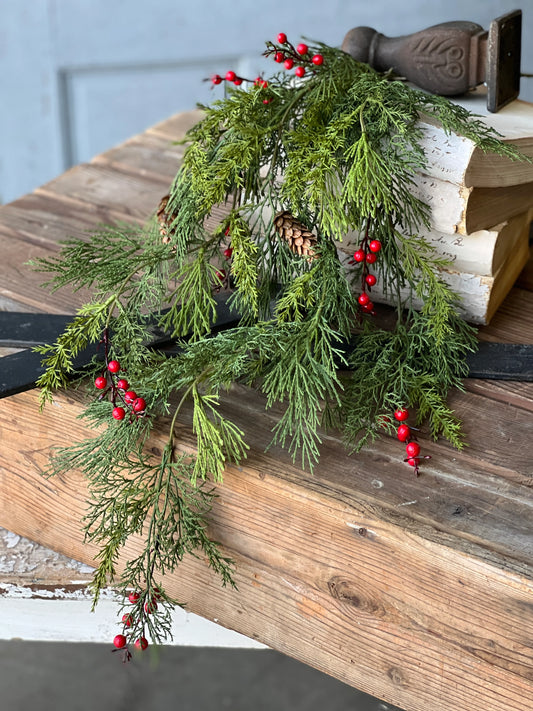 Alpine w/ Berries Hanging | 34"