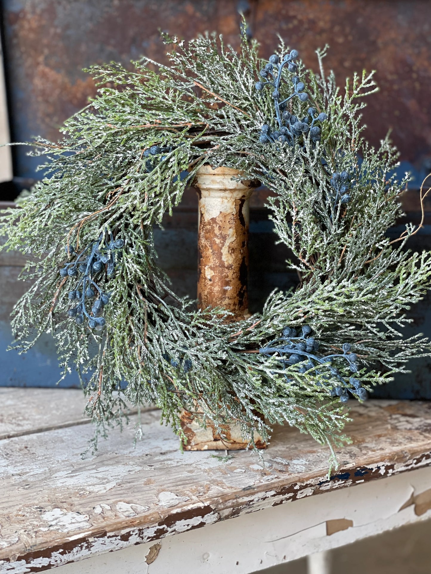Bluestone Cedar Candle Ring | 16"