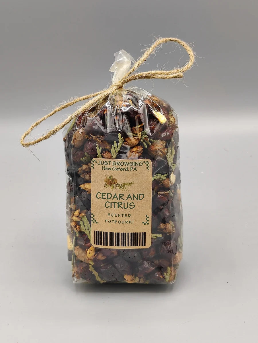 Cedar and Citrus Potpourri Extra Small