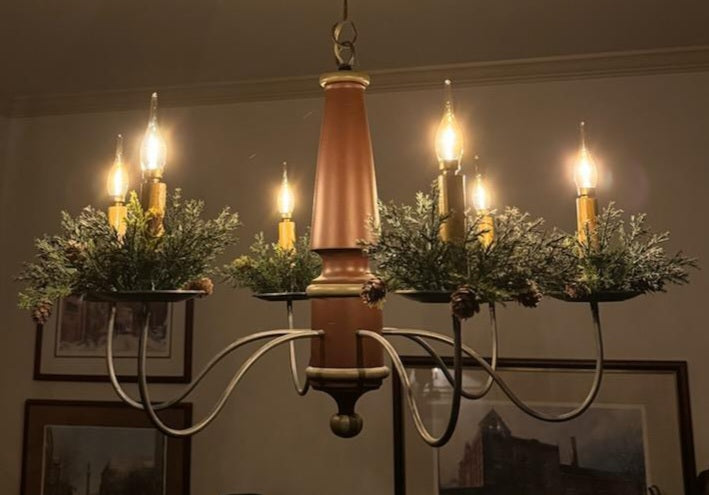 LED Chandelier Bulb - 7 watt equivalent