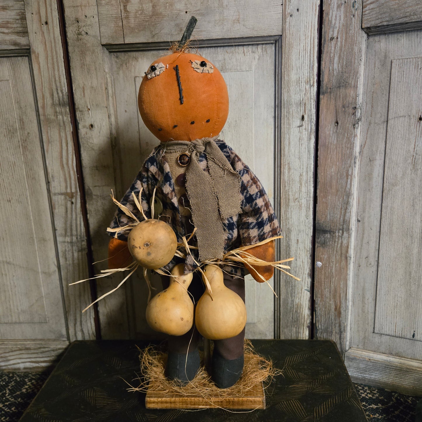 Primitive Pumpkin Guy