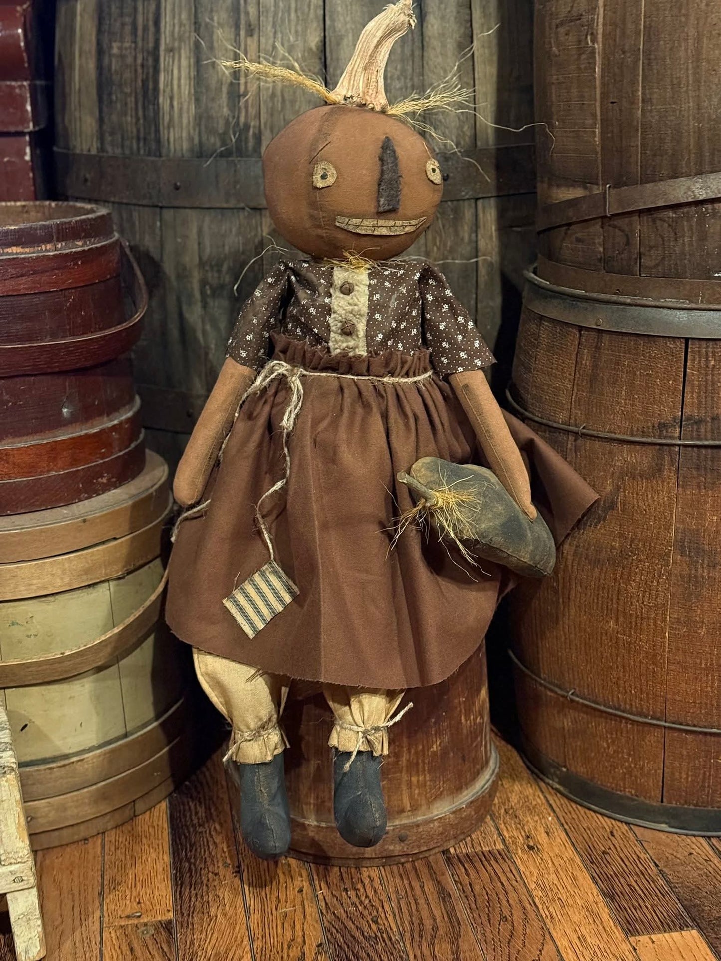 Primitive Tambra