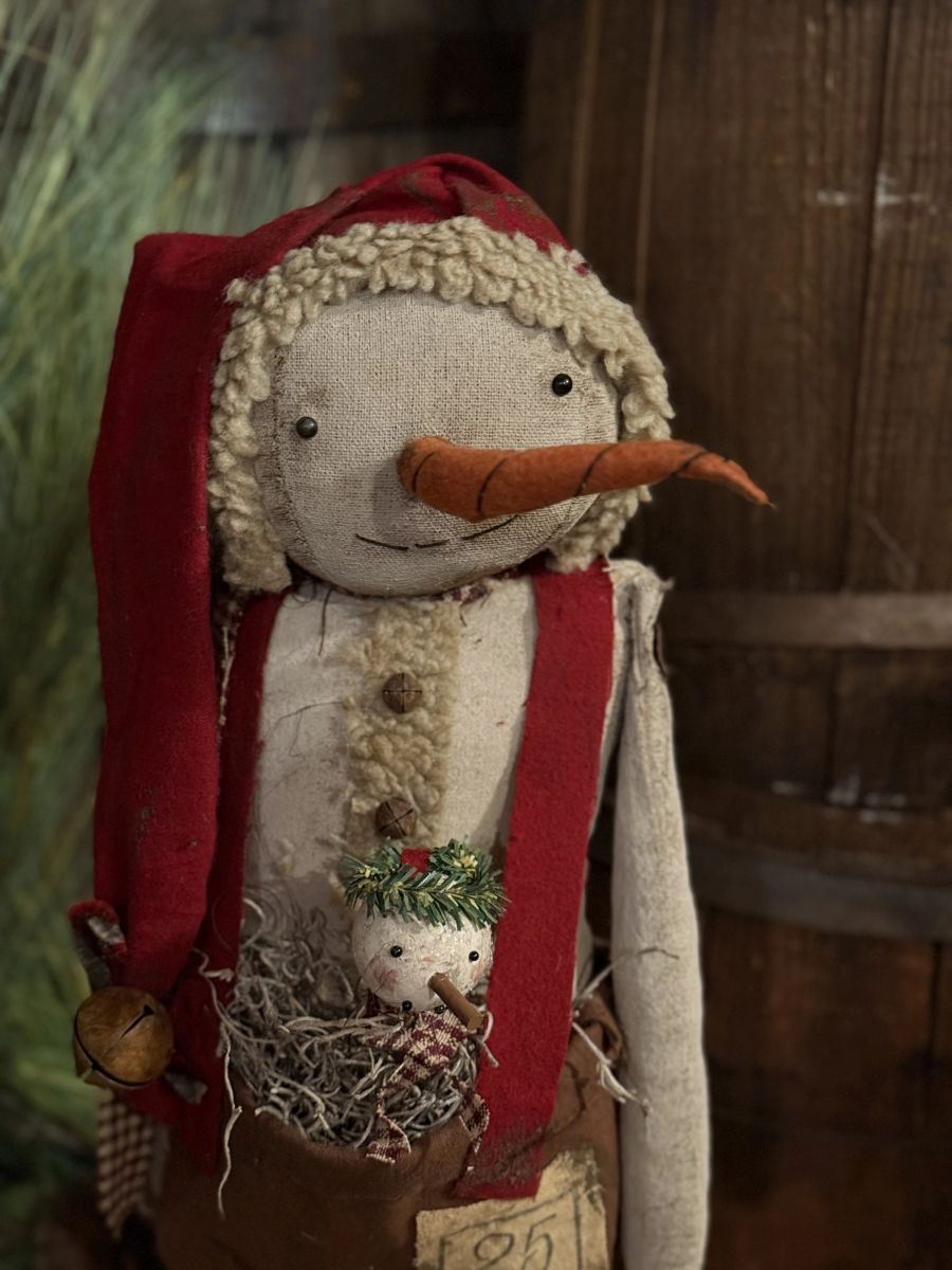 Primitive Frank Snowman