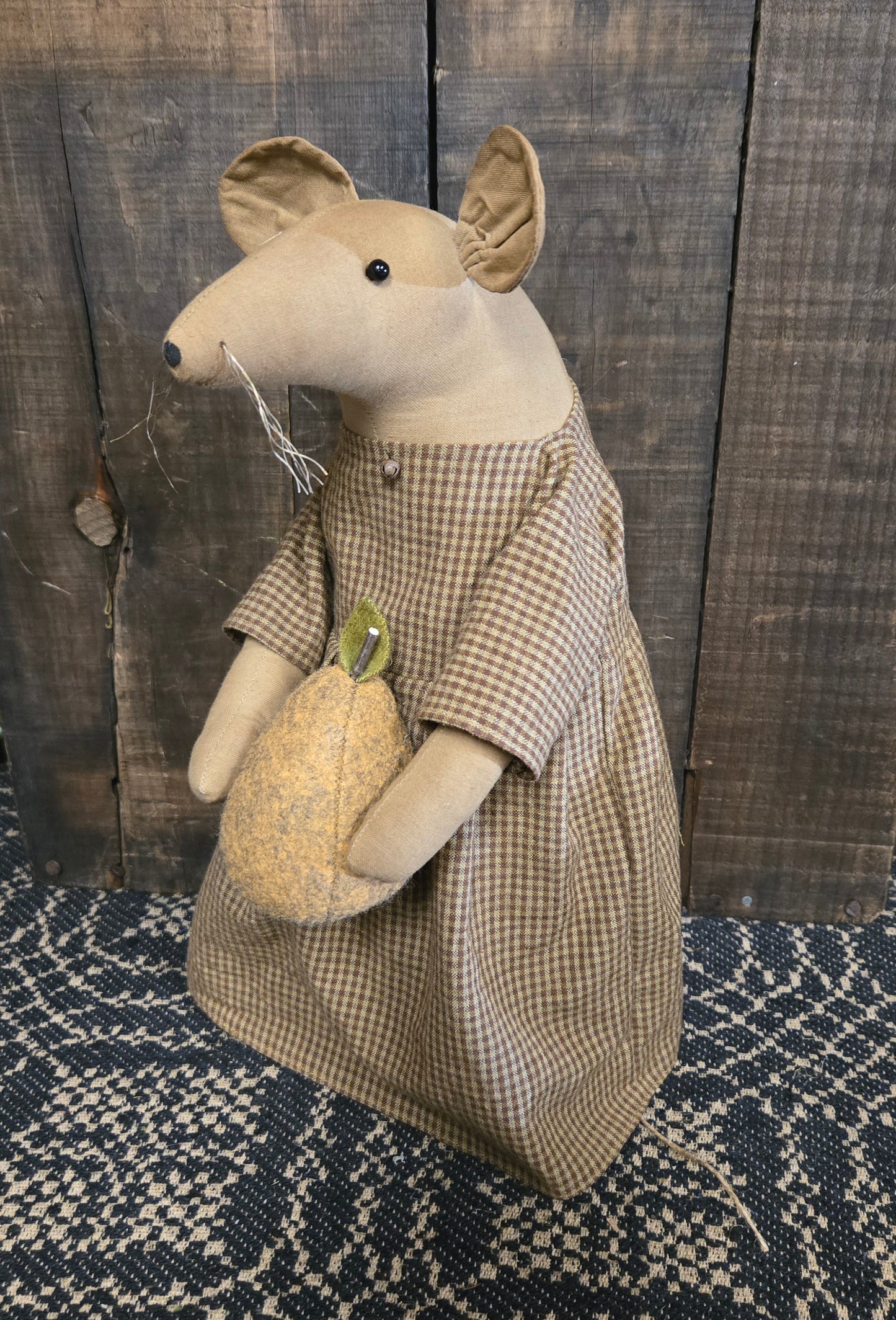 Primitive Mouse with Pear with Brown Checked Dress