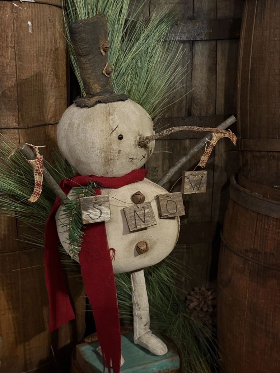 Primitive Phil Snowman