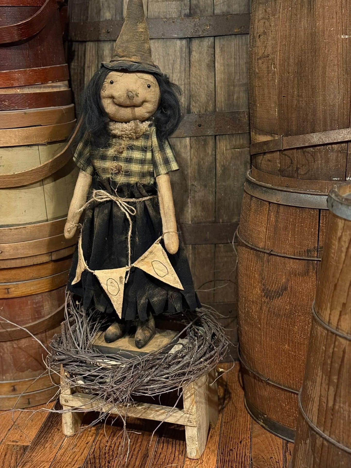 Primitive Clara Witch