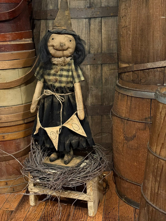 Primitive Clara Witch