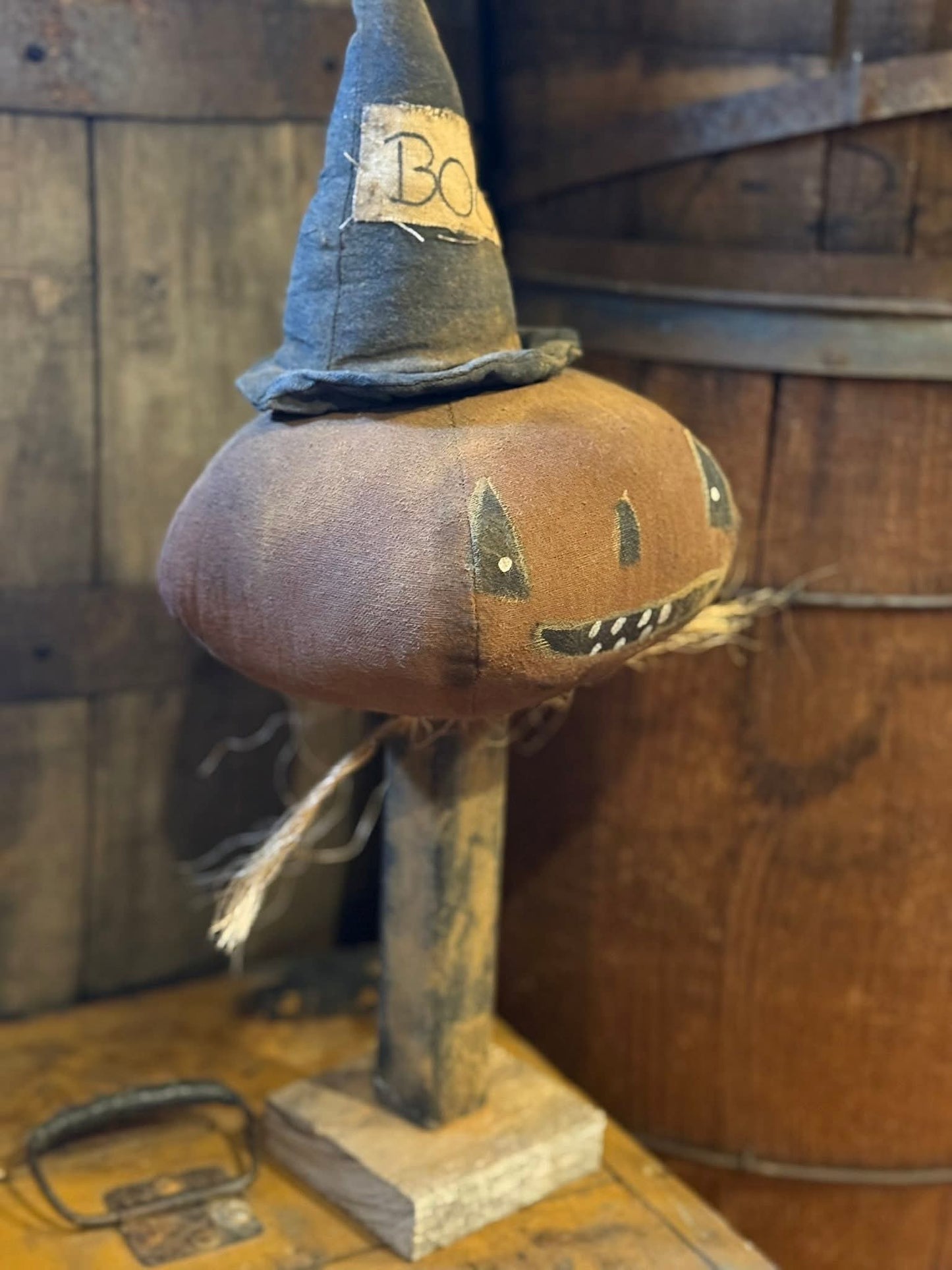 Primitive Tom Pumpkin Man