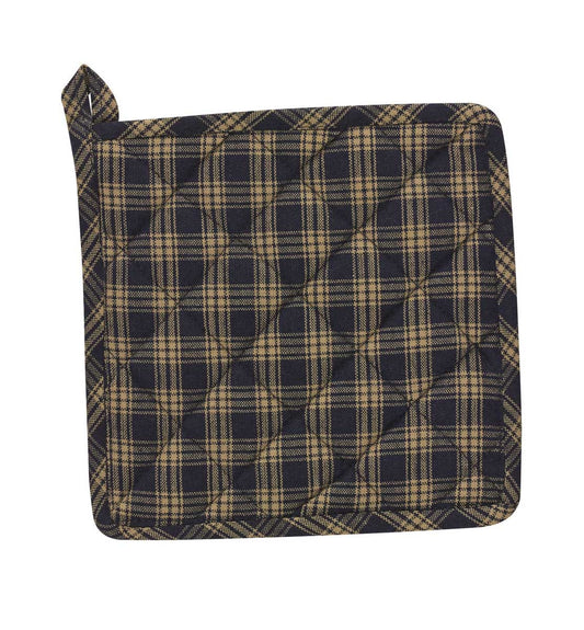 A navy and black checkered Sturbridge Potholder.